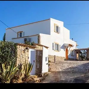 https://moustachya-private-rooms.hotelaalgarve.com
